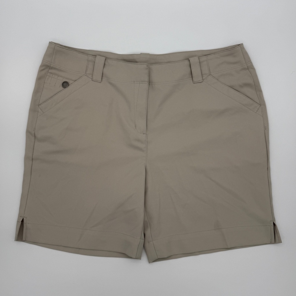 PGA Tour Women’s Khaki Golf Shorts Beige Size 12 Athleisure Outdoor